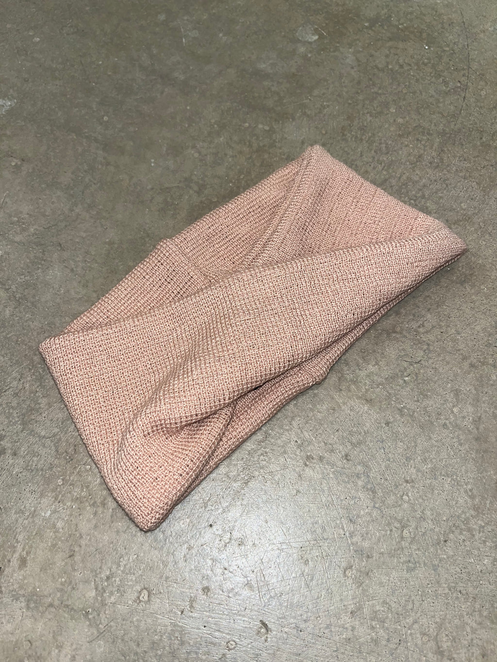 Eyrnaband með snúning - Fleiri litir  -40%