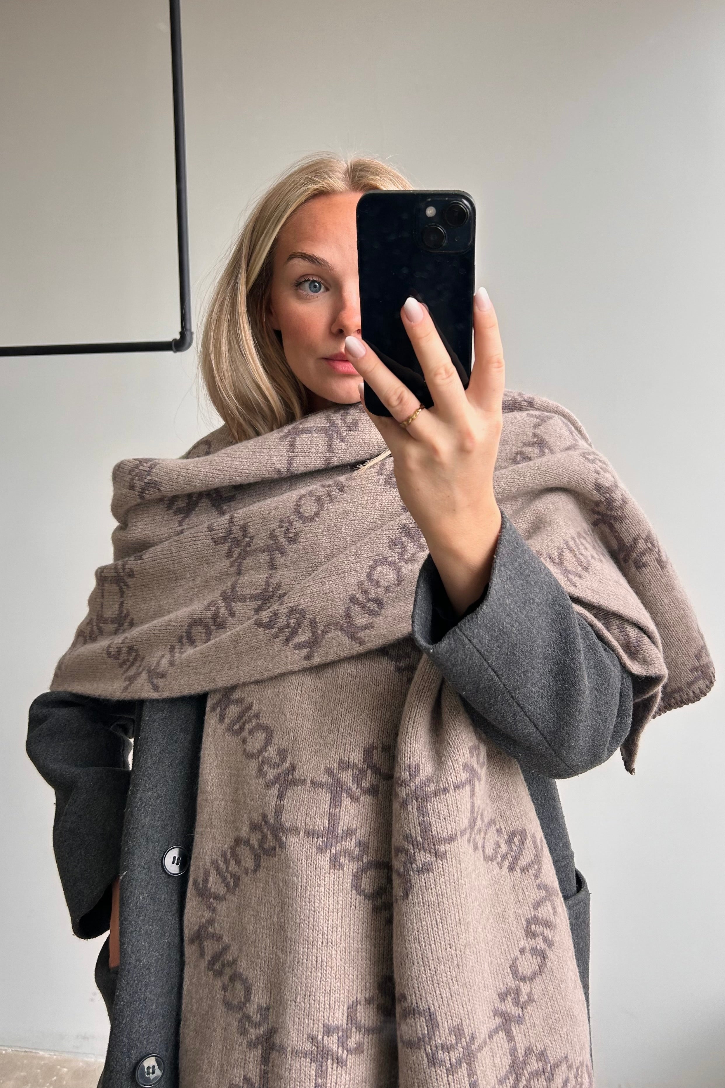 KRÓSK trefill - Merinó ull VÆNTANLEGT AFTUR UM MÁNAÐARMÓT