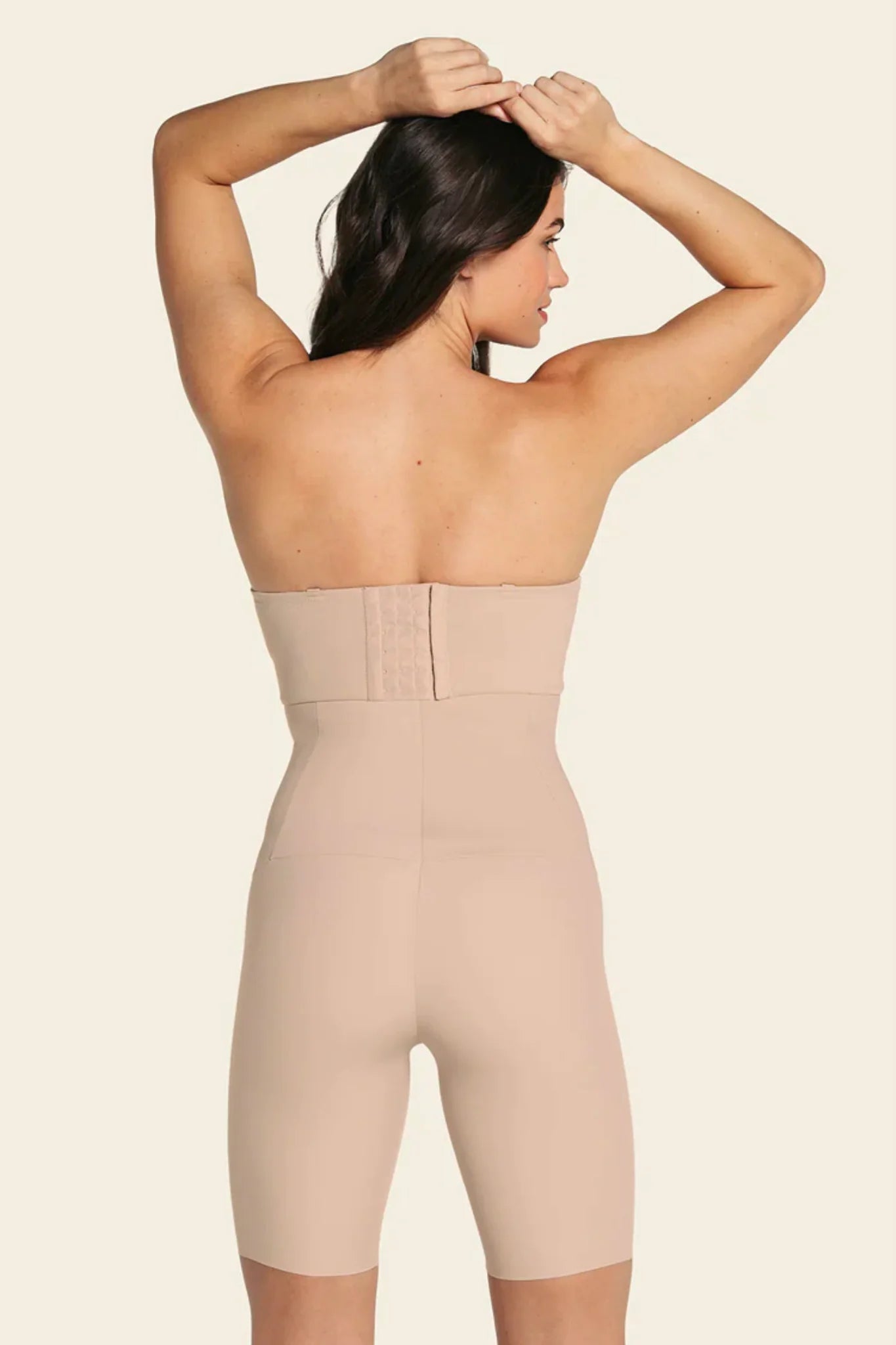 Leonisa aðhaldsstuttbuxur