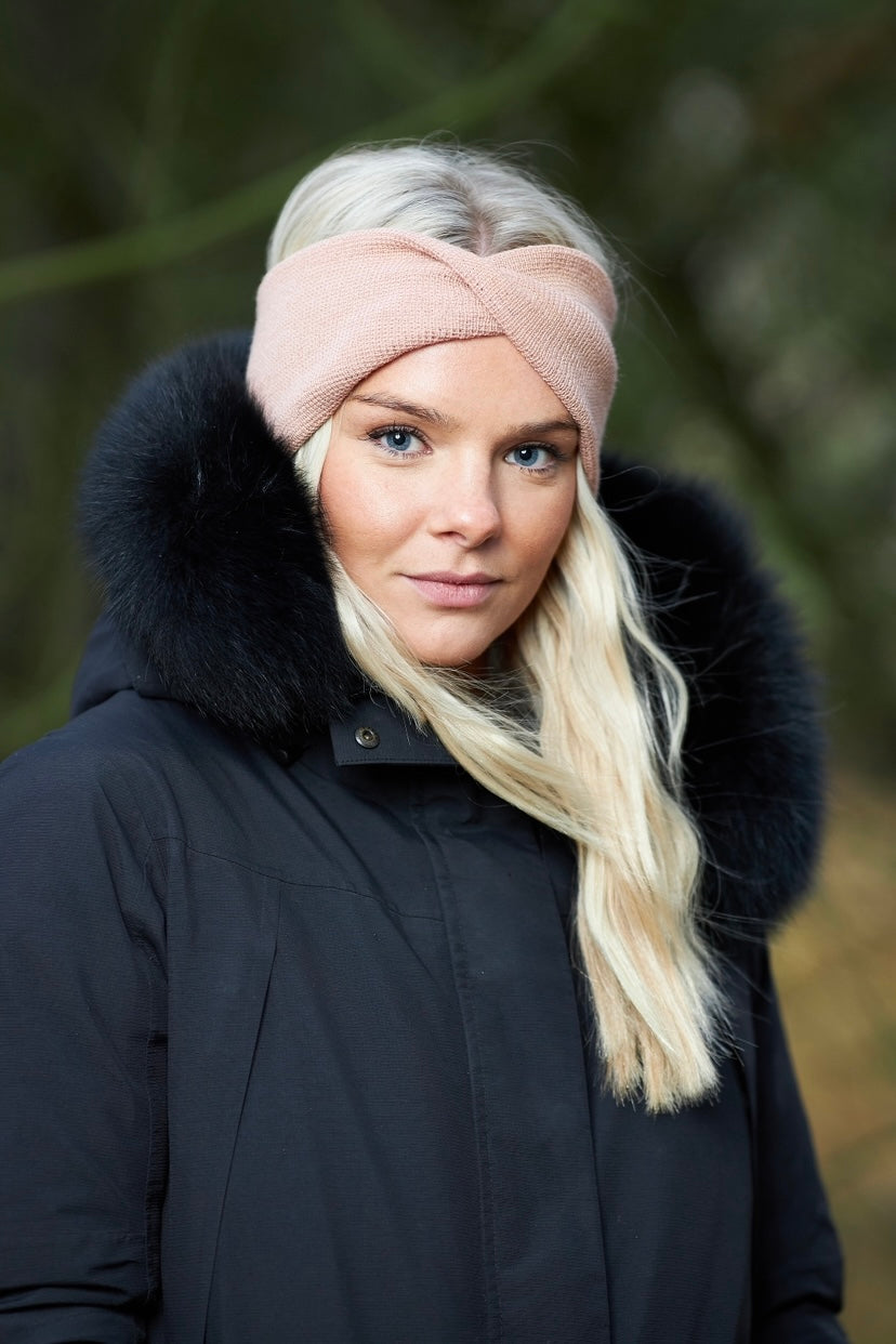 Eyrnaband með snúning - Fleiri litir  -40%